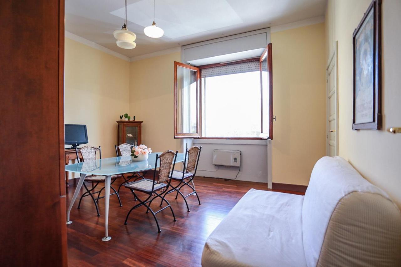 Marconi 7- City Centre Apartment Sit レッチェ エクステリア 写真